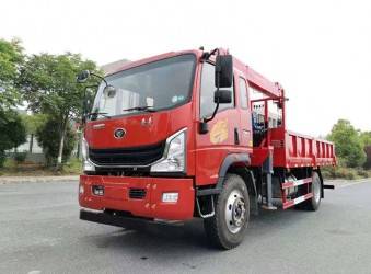 貨廂長4.8米，裝5噸吊機，隨車吊多少錢？